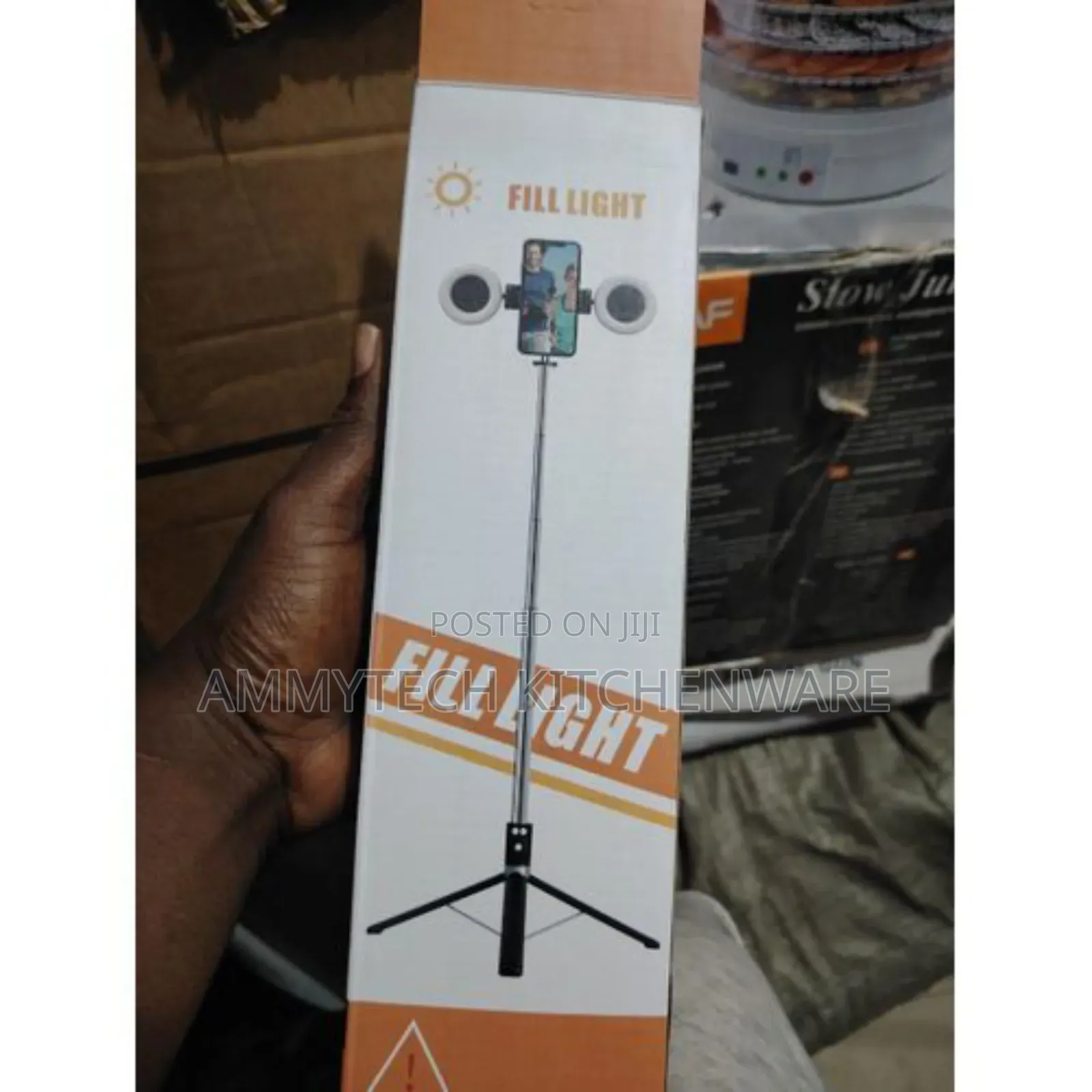 Selfie🤳 Stick Tripod With Light