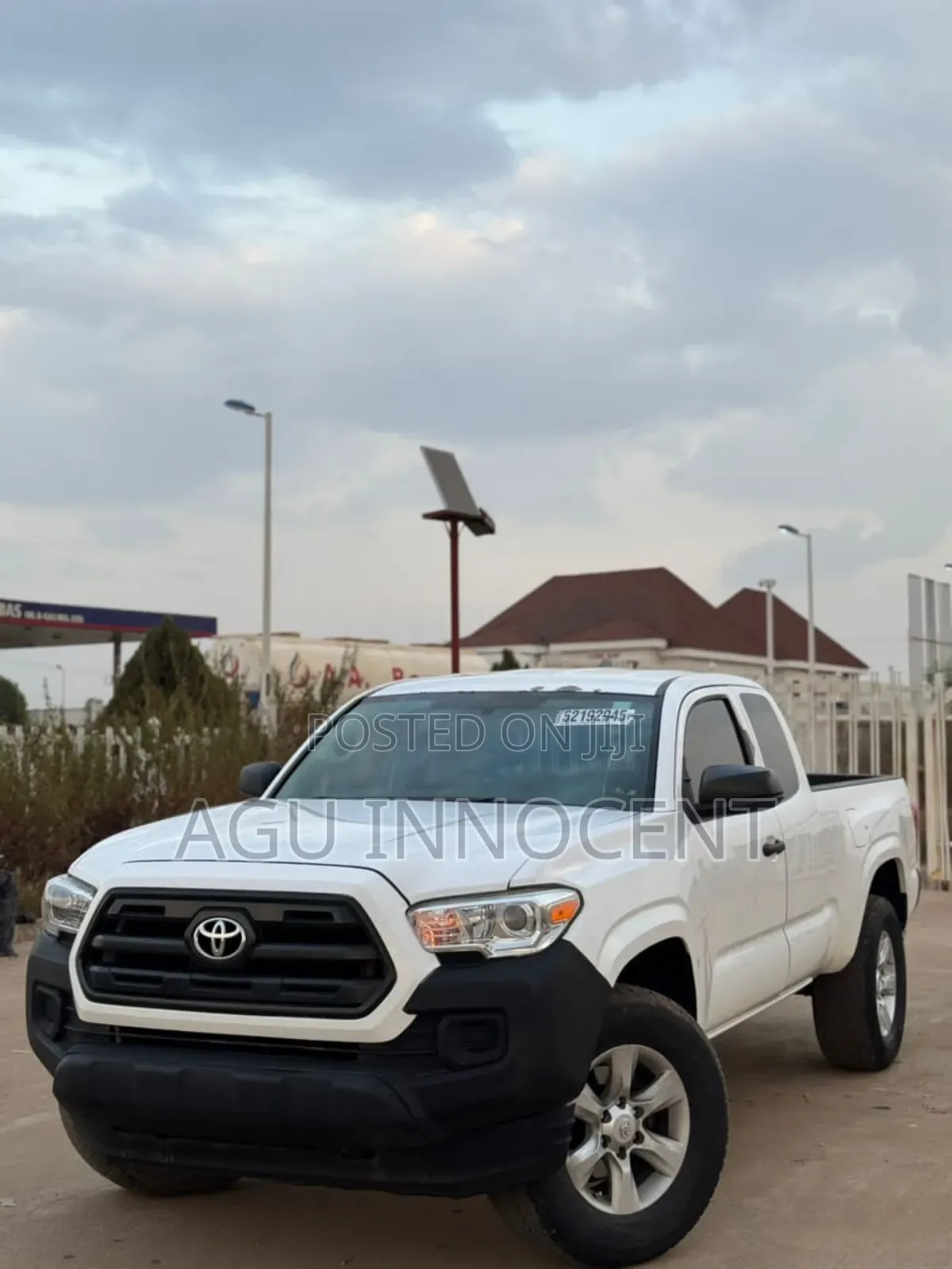 Toyota Tacoma 2017 White