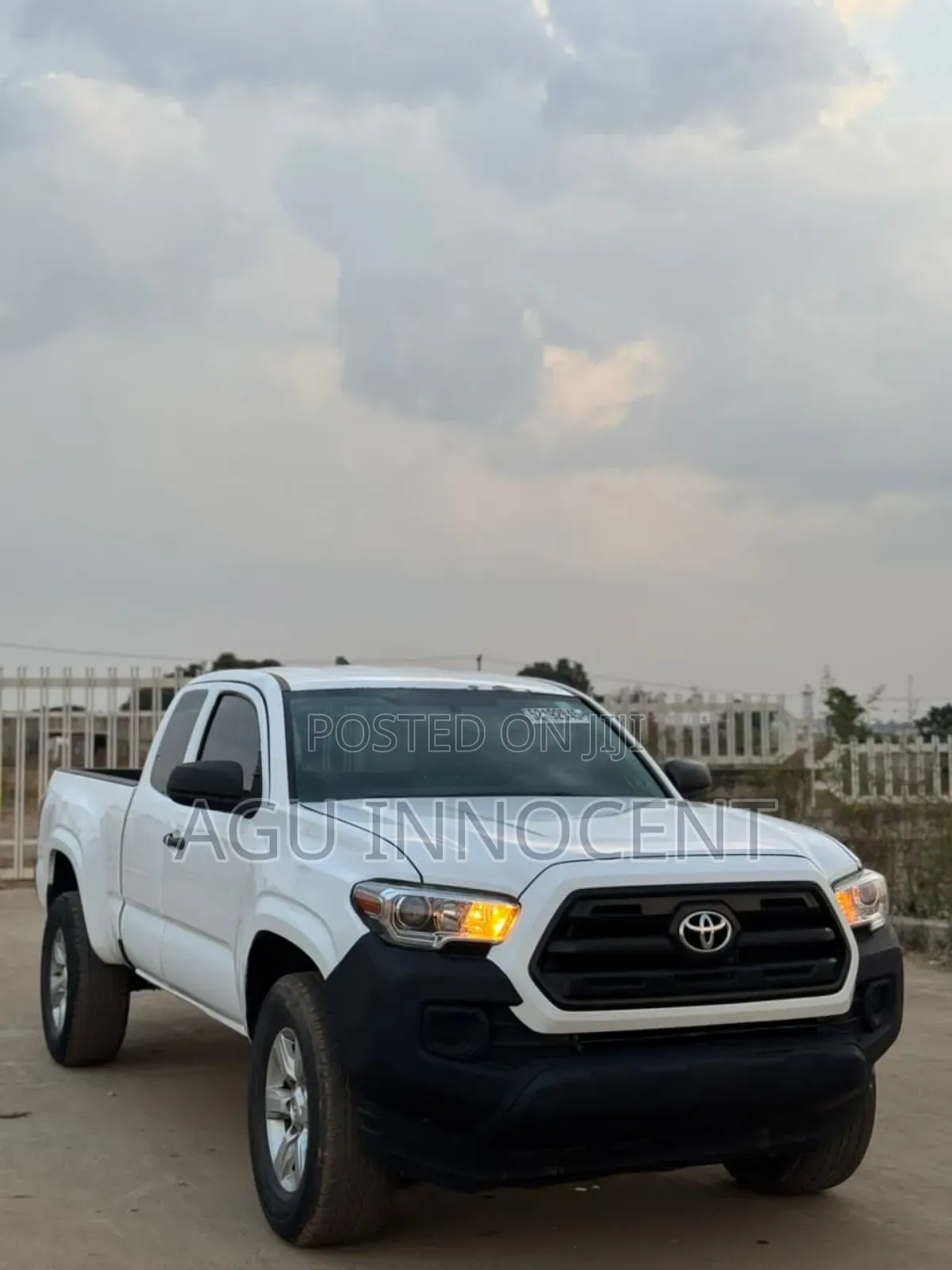 Toyota Tacoma 2017 White