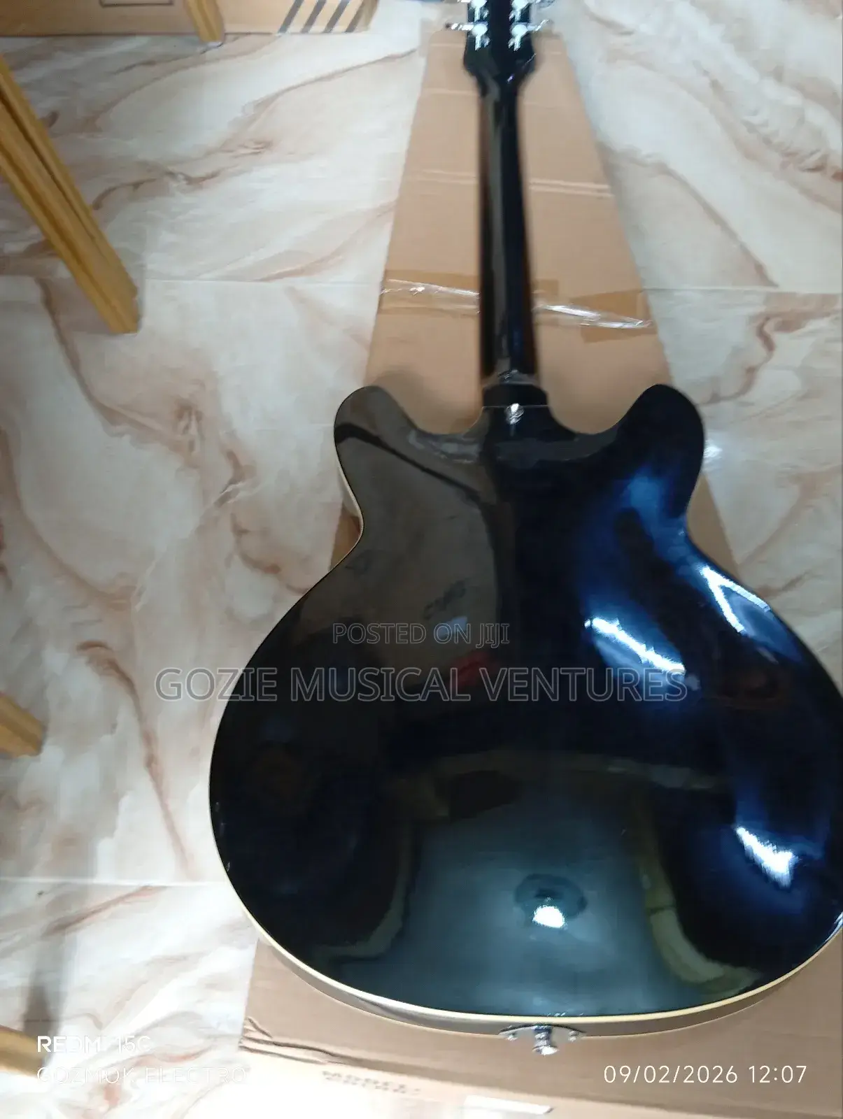 Epiphone Electric Guitar 6 Strings