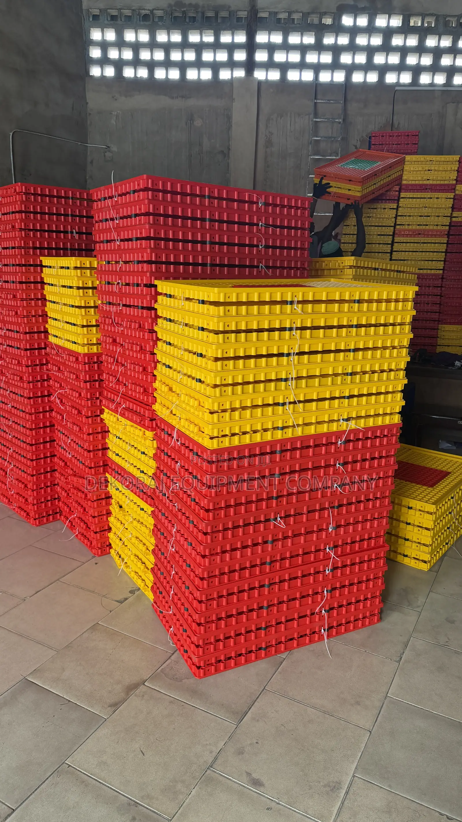 Pure Indian Chicken Transport Crate for Poultry Farmers