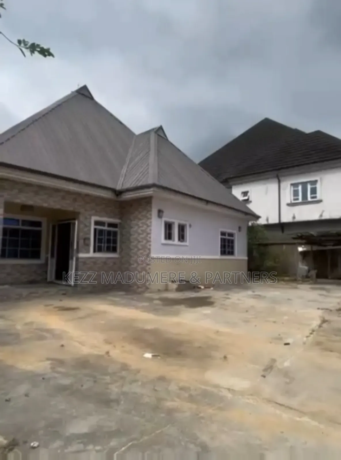 3bdrm Bungalow in Rumudara , Port, Rumuodara for sale