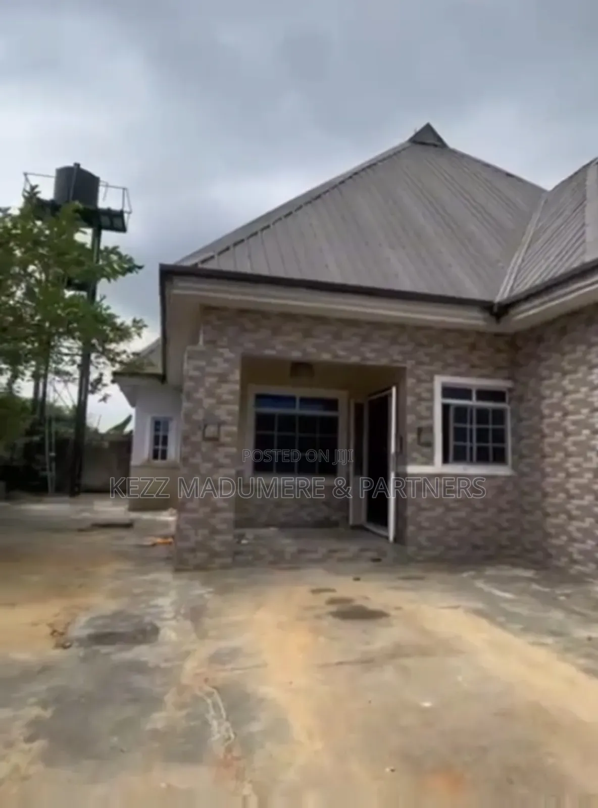 3bdrm Bungalow in Rumudara , Port, Rumuodara for sale