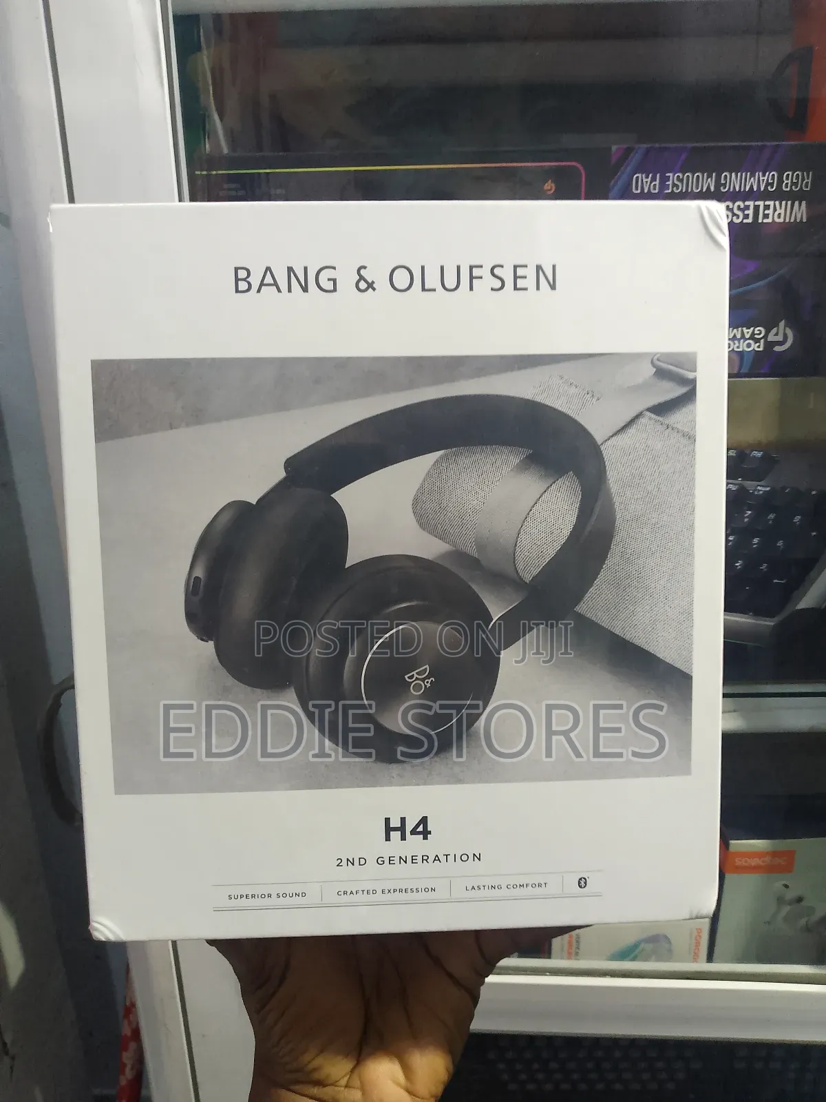 Bang Olufsen H4 (2nd Generation