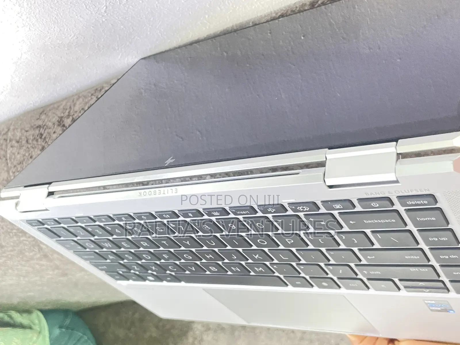 New Laptop HP EliteBook 1040 G8 16GB Intel Core I5 SSD 512GB