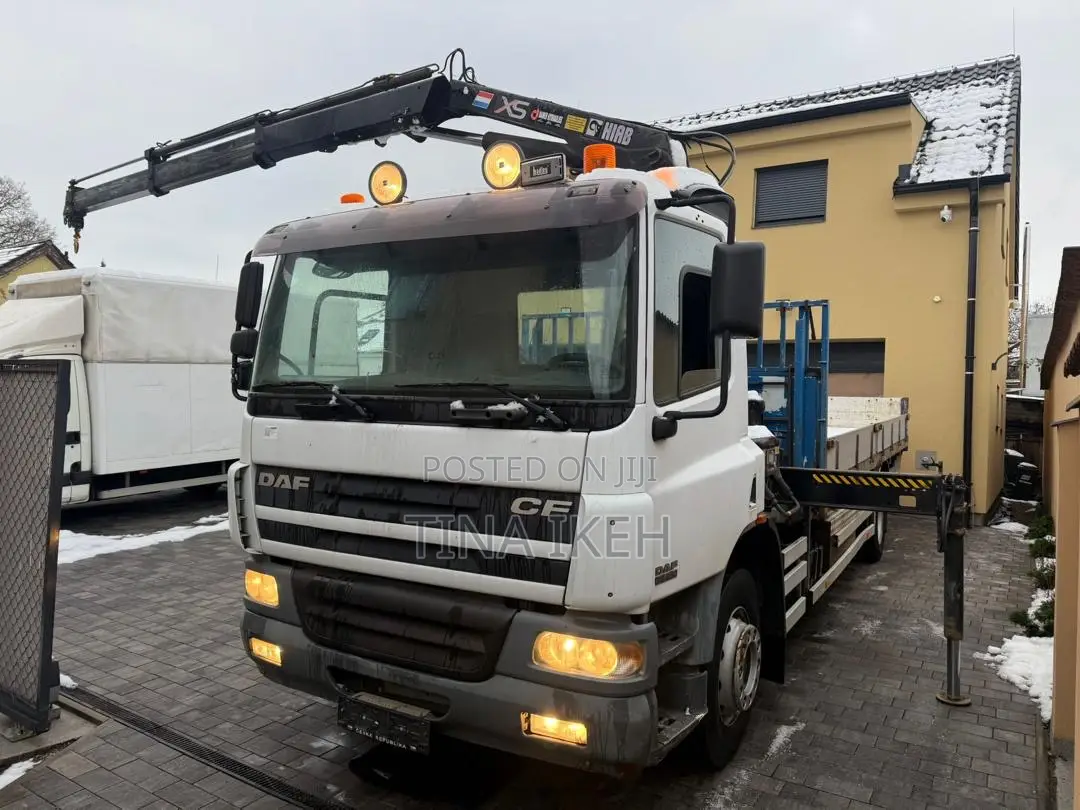 Daf Truck With Crane/Hiab 2007 White