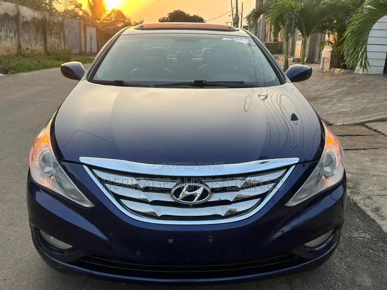 Hyundai Sonata Limited 2.0T Sedan (2.0L 4cyl 6A) 2012 Blue
