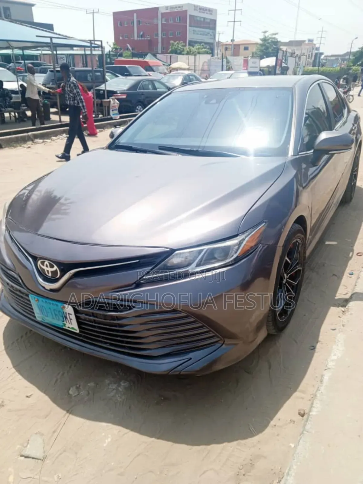 Toyota Camry 2018 Gray