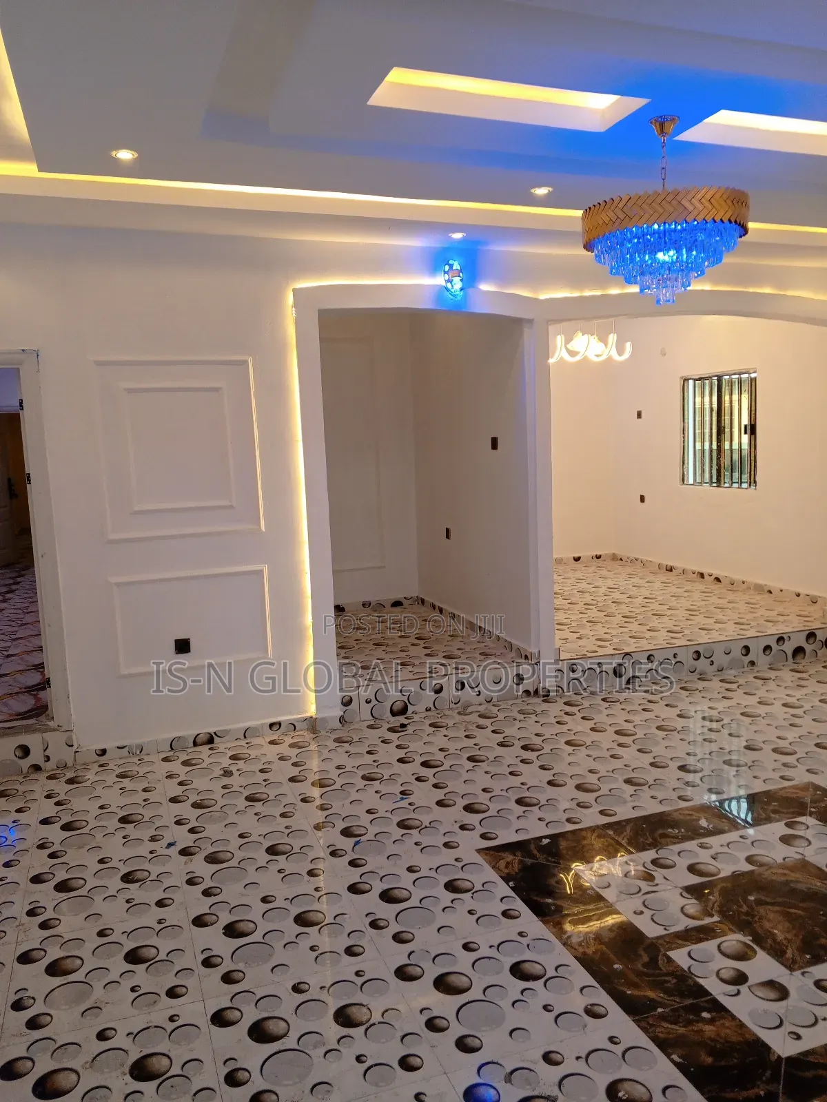 4bdrm Bungalow in Warri for sale