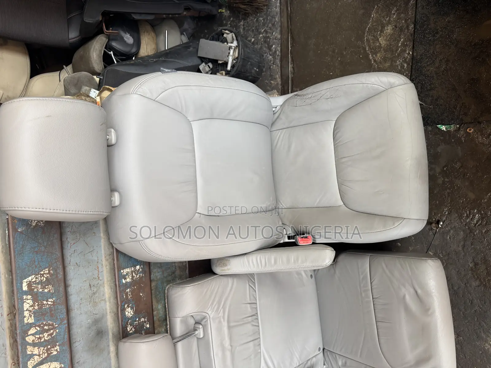 Complete Seat Toyota Sienna 2005 Model Leather