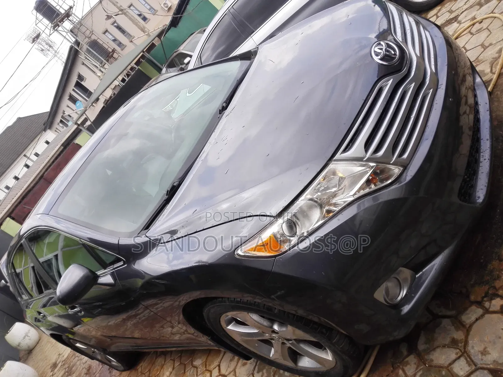 Toyota Venza V6 AWD 2011 Gray