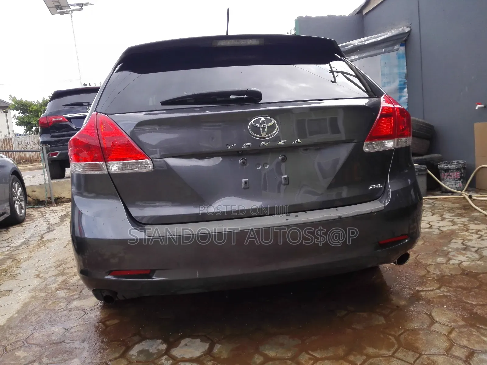 Toyota Venza V6 AWD 2011 Gray