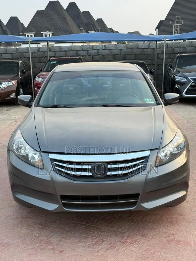 Honda Accord 2010 Gray