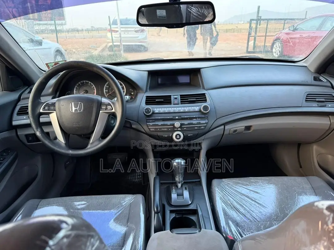 Honda Accord 2010 Gray