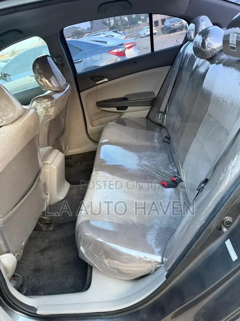 Honda Accord 2010 Gray