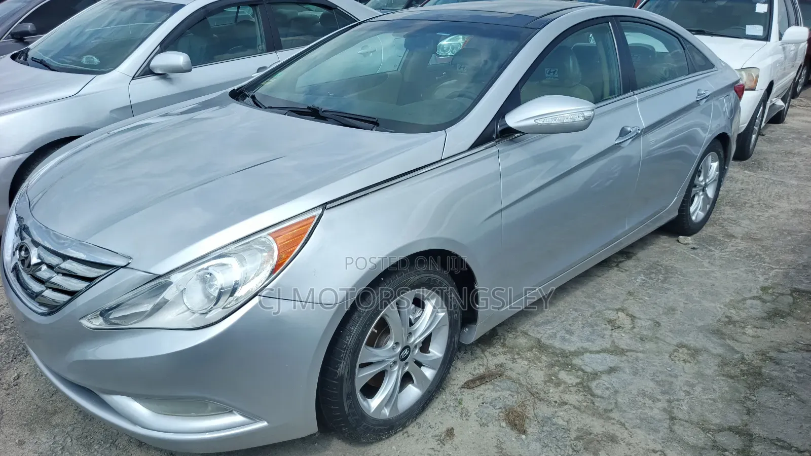 Hyundai Sonata Limited Sedan FWD (2.4L 4cyl 6A) 2012 Silver