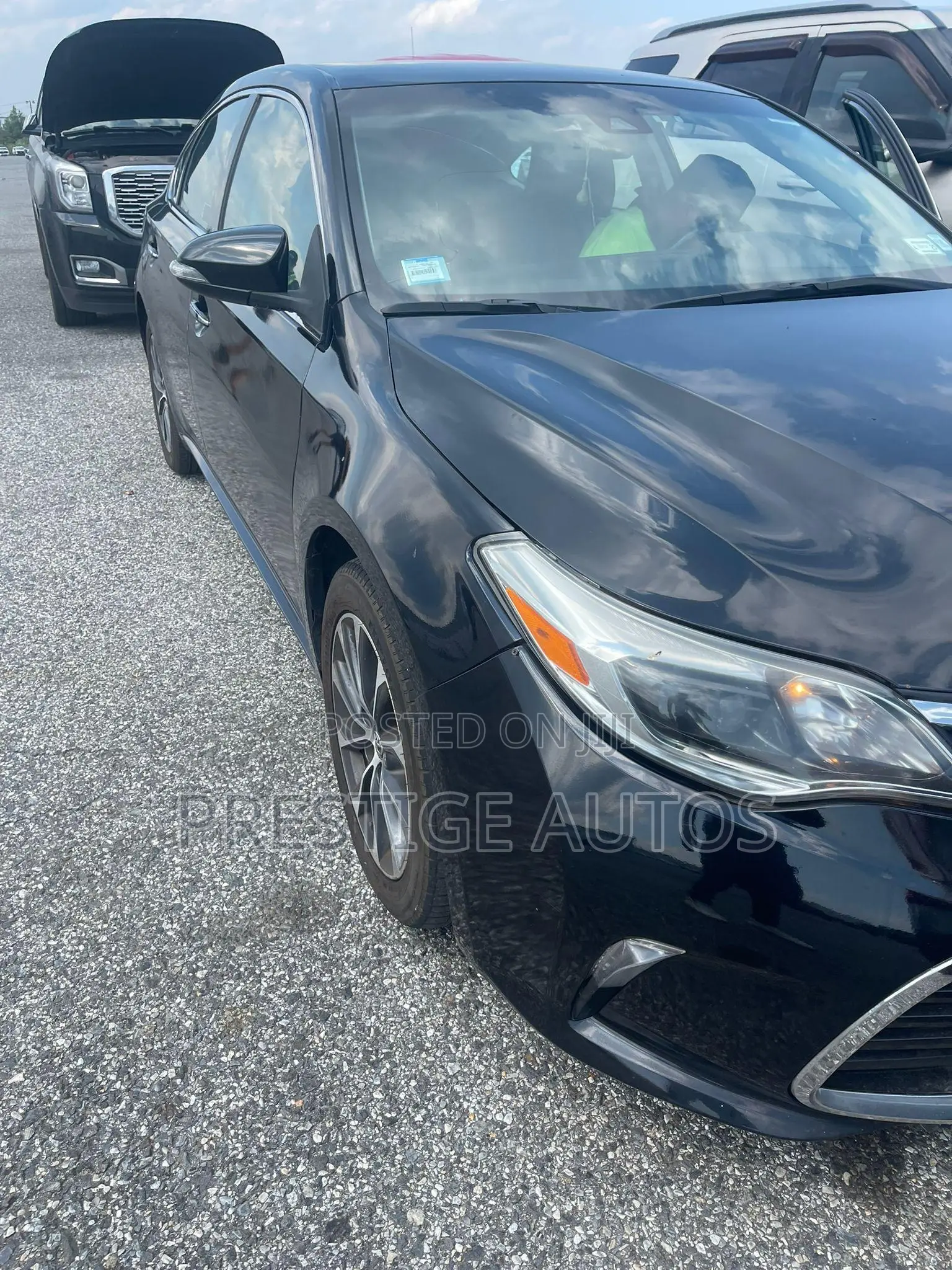 Toyota Avalon 2018 Black