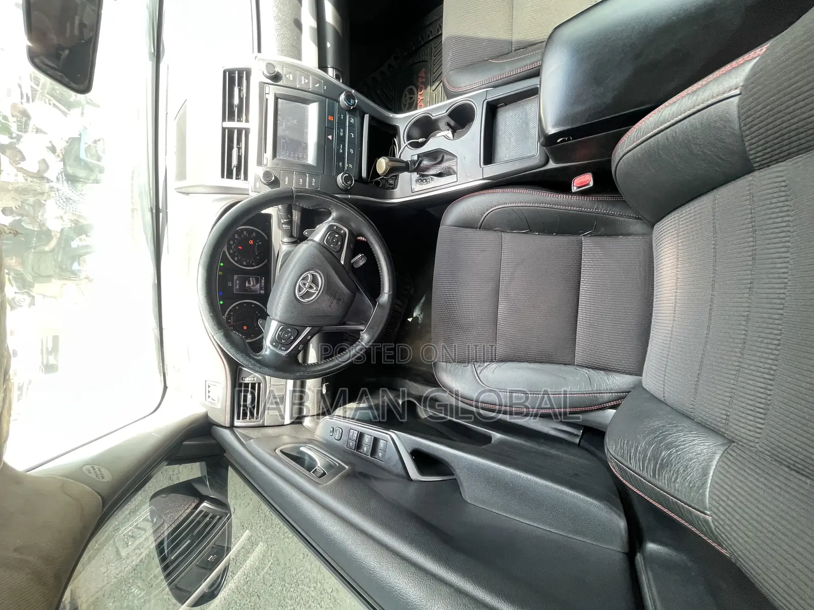 Toyota Camry SE 4dr Sedan (2.5L 4cyl 6A) 2016 Black