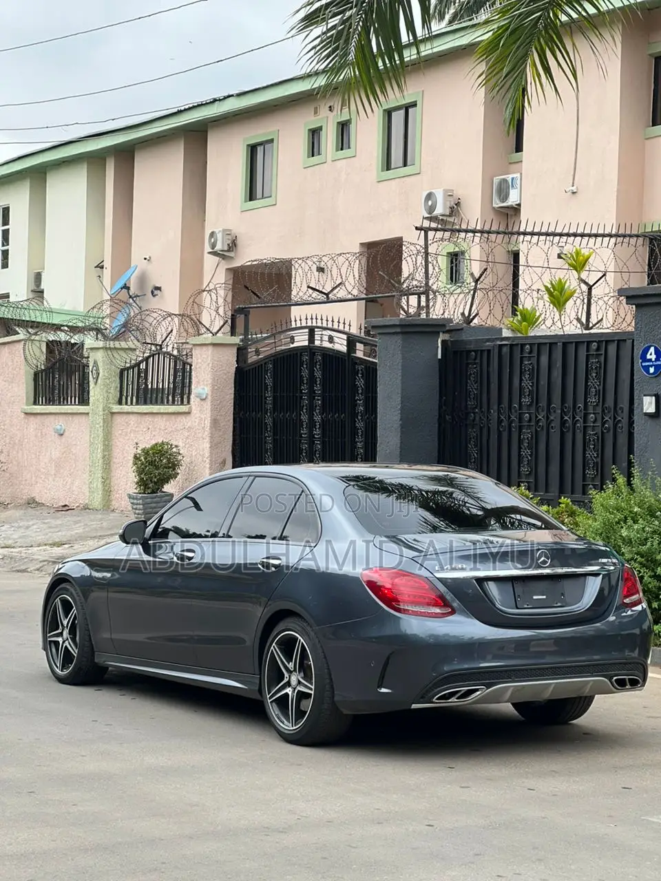 Mercedes-Benz C450 2016 Gray
