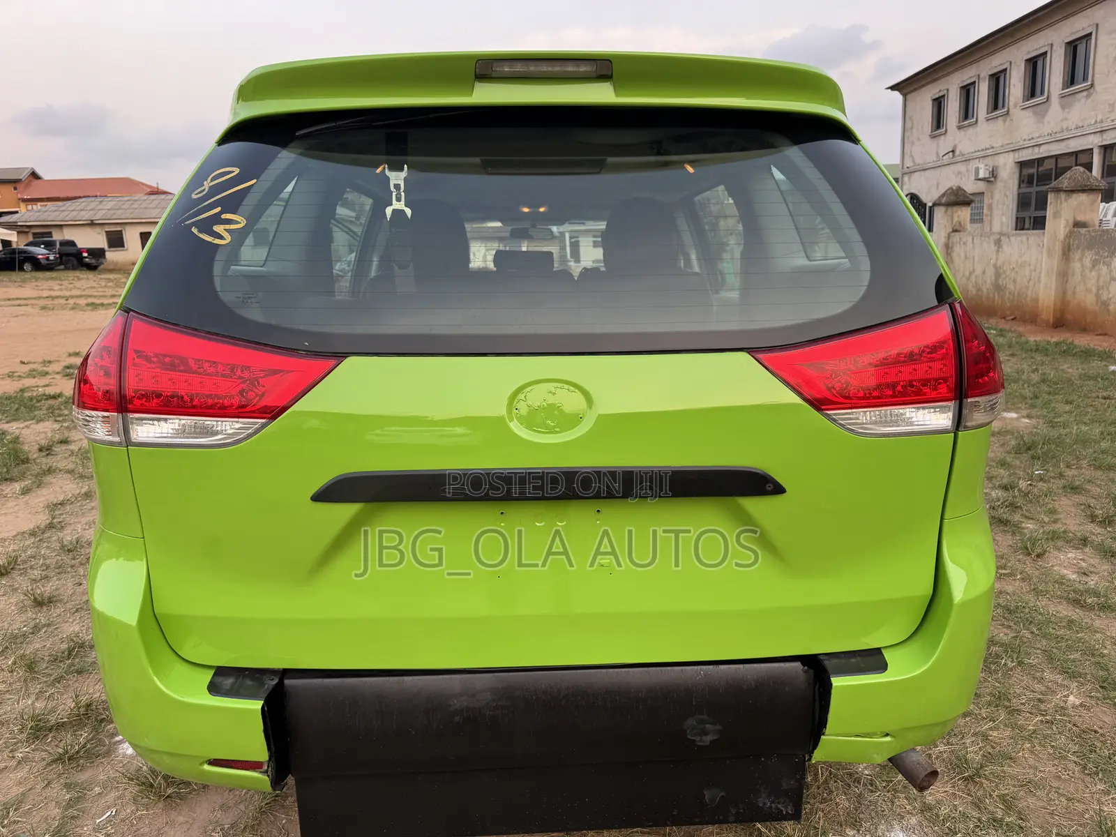 Toyota Sienna L 7-Passenger 4dr Minivan (3.5L 6cyl 6A) 2014 Green