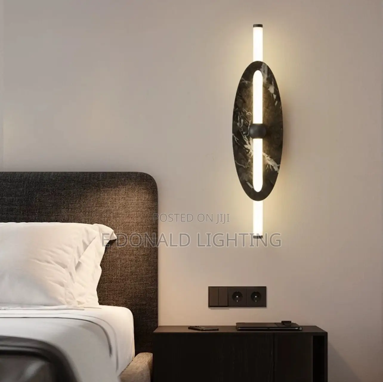 Black and White Wall Bracket