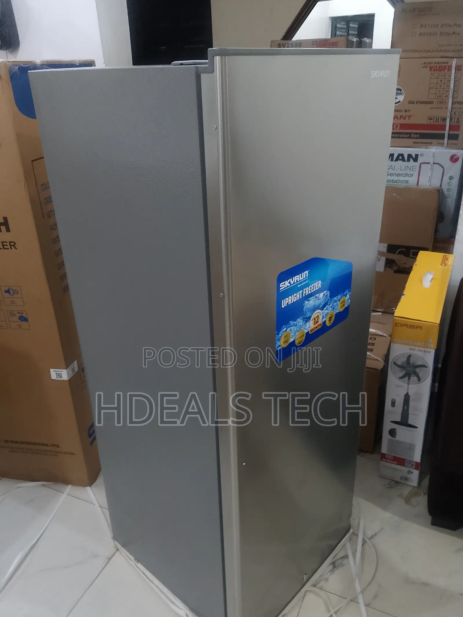 Skyrun BDL-185h Compact Upper Freezer Fridge for Small Families