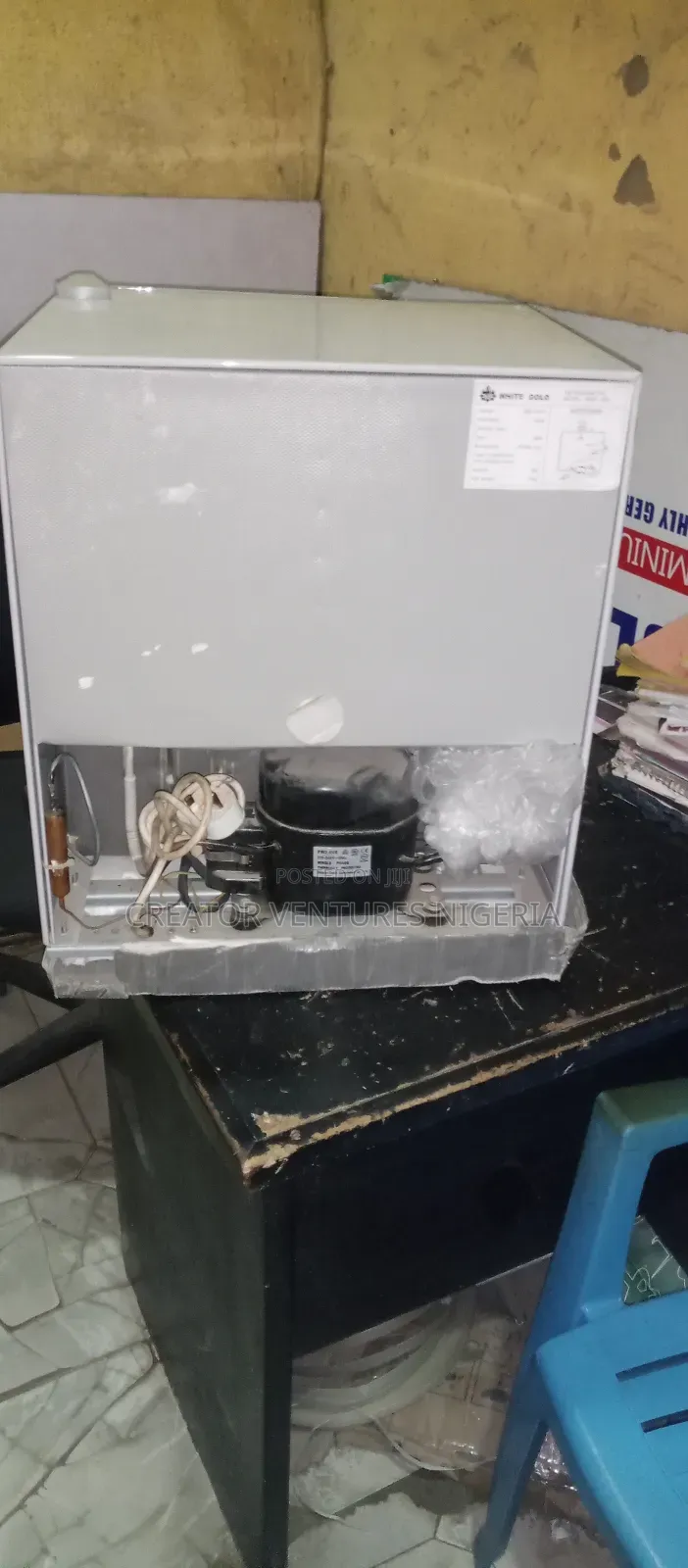 Bedside Refrigerator White Gold,Low Voltage,Fast Cooling,(Bad Carton)