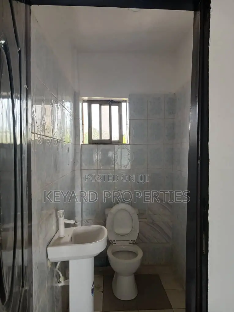 Open Shop For Rent In Wuse2