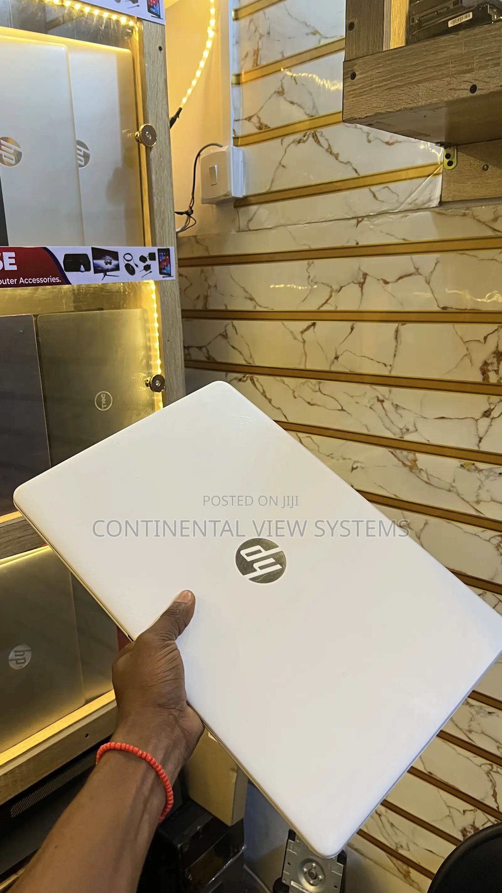 Laptop HP 15-da2933nia 4GB Intel Core i3 SSD 128GB