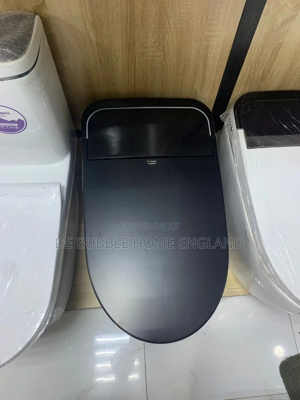 Executive Automatic Water Closet Black