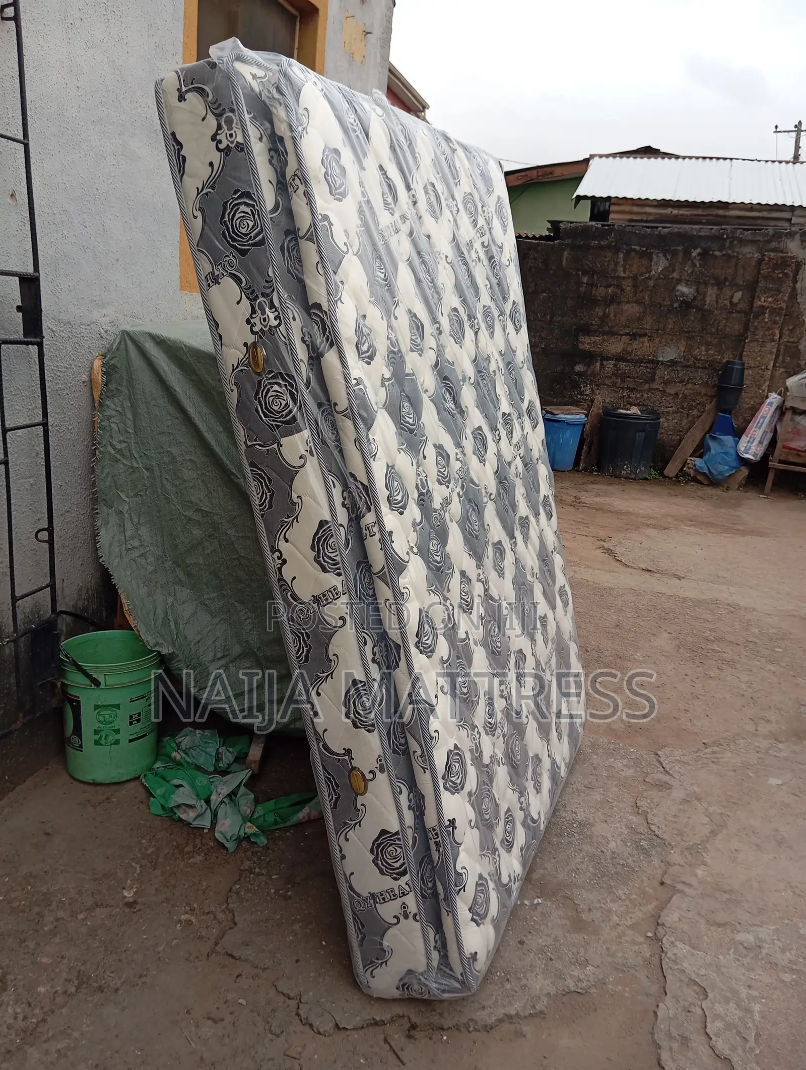Premium Mattress With Topper on It 4.5 by 10