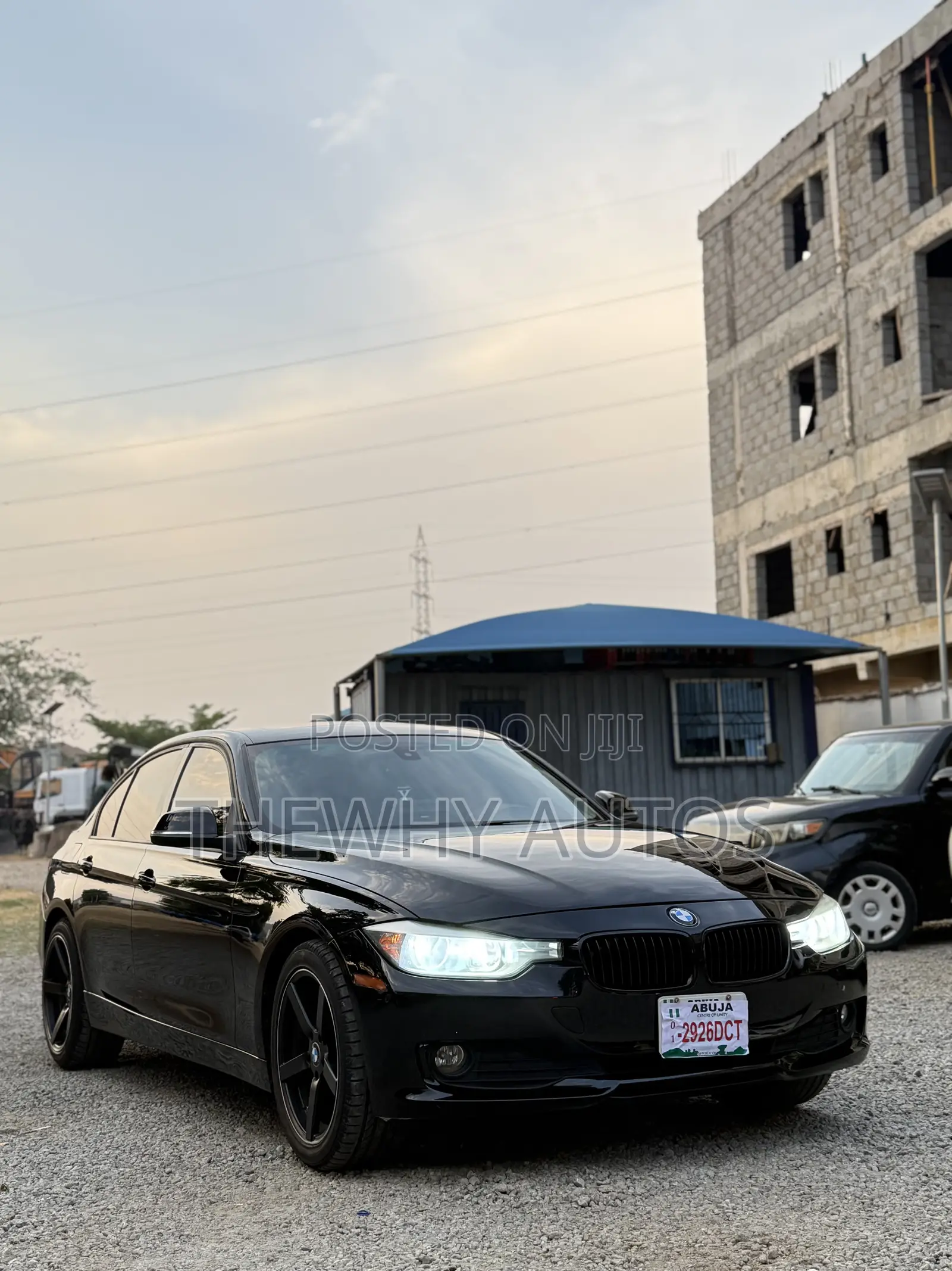 BMW 320i Sedan RWD 2013 Black