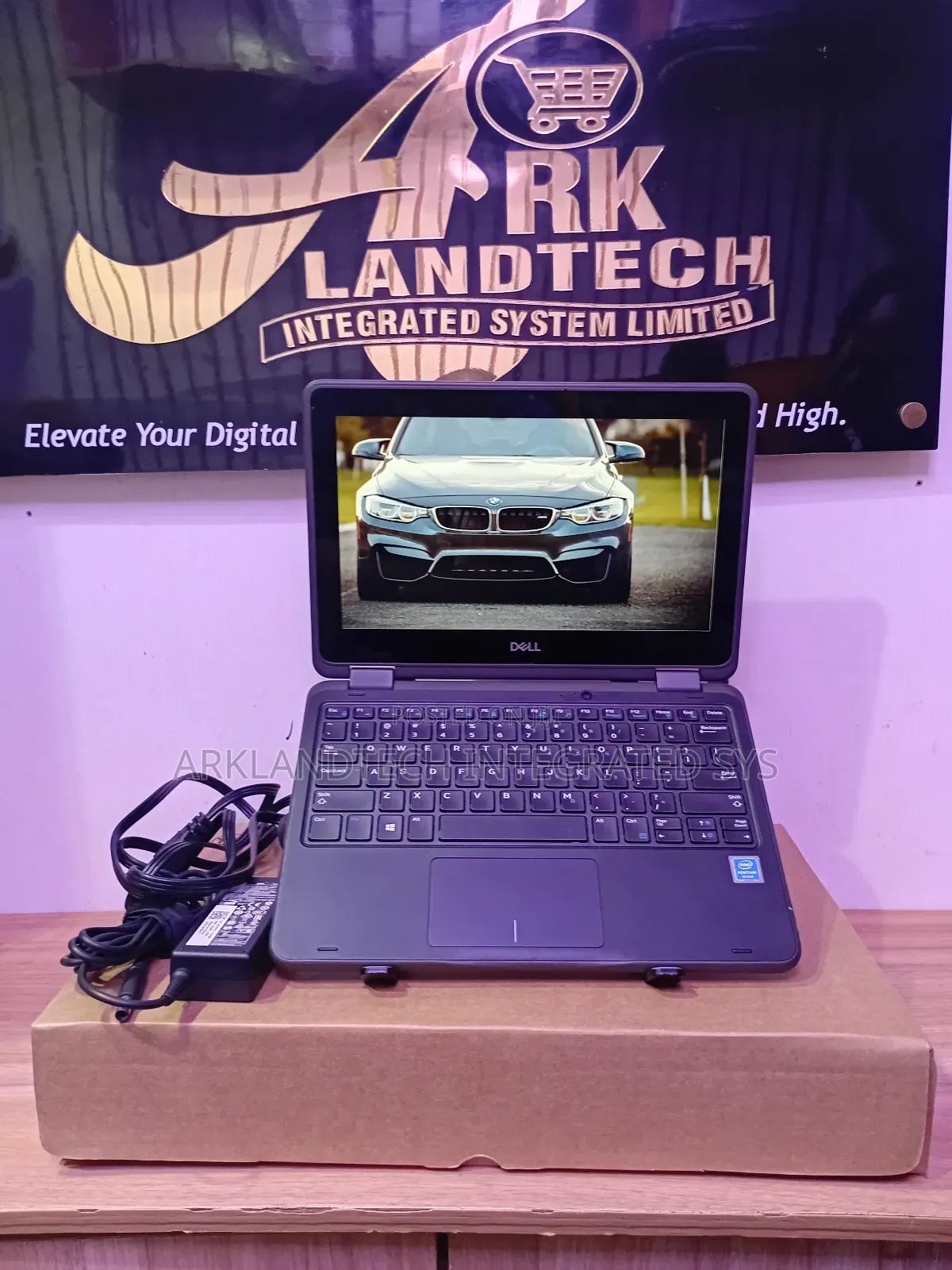 Laptop Dell Latitude 11 5175 8GB Intel Pentium SSD 256GB