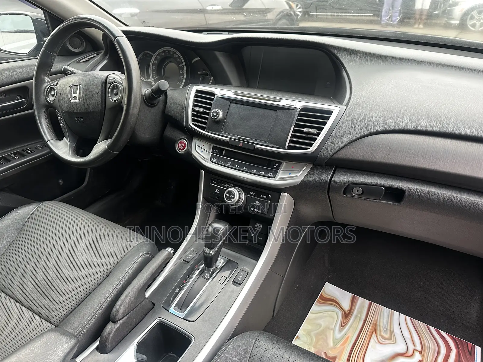 Honda Accord Touring 4dr Sedan FWD (3.5L 6cyl 6A) 2013 Black