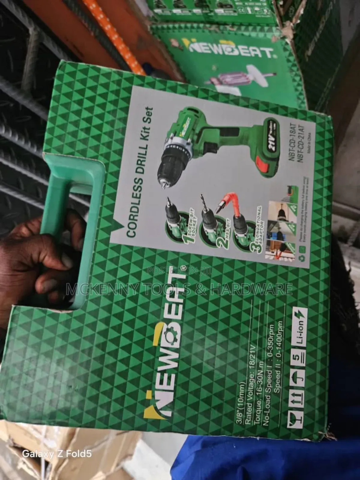 Newbeat Cordless Drill Kit, Models Nbt-cd-18at And Nbt-cd-21at.