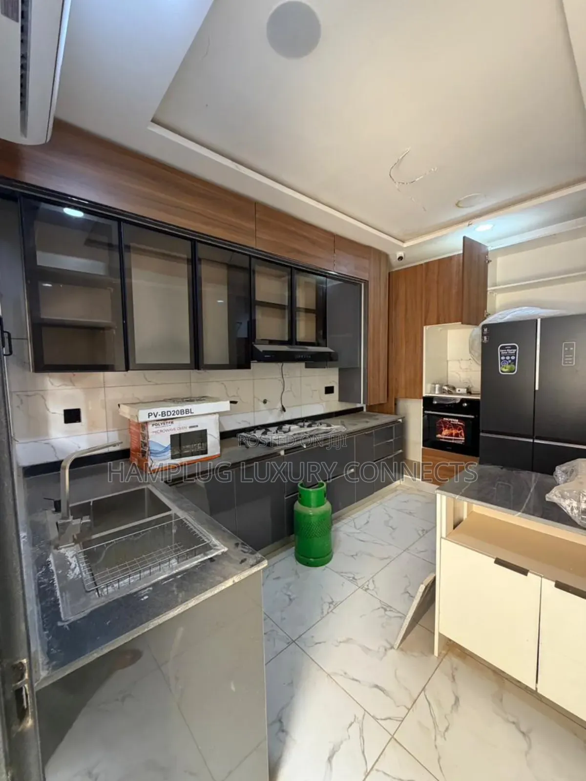 Furnished 4bdrm Duplex in Jahi for sale
