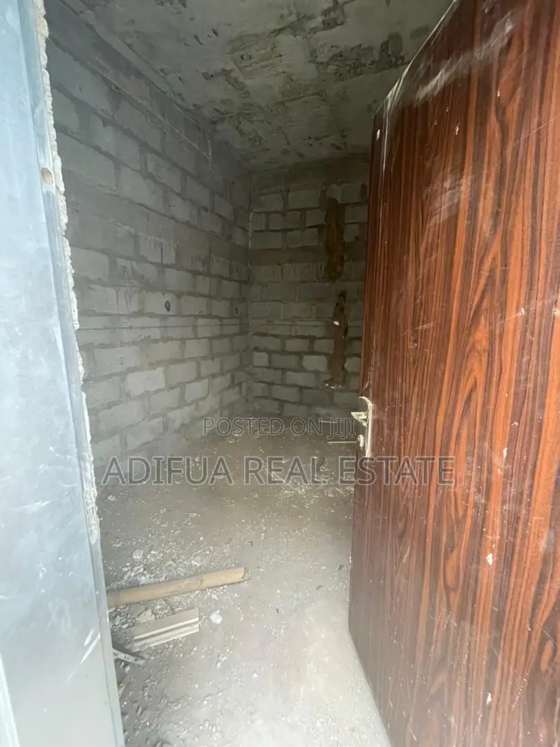 4 Bedroom Terrace Duplex With B.Q