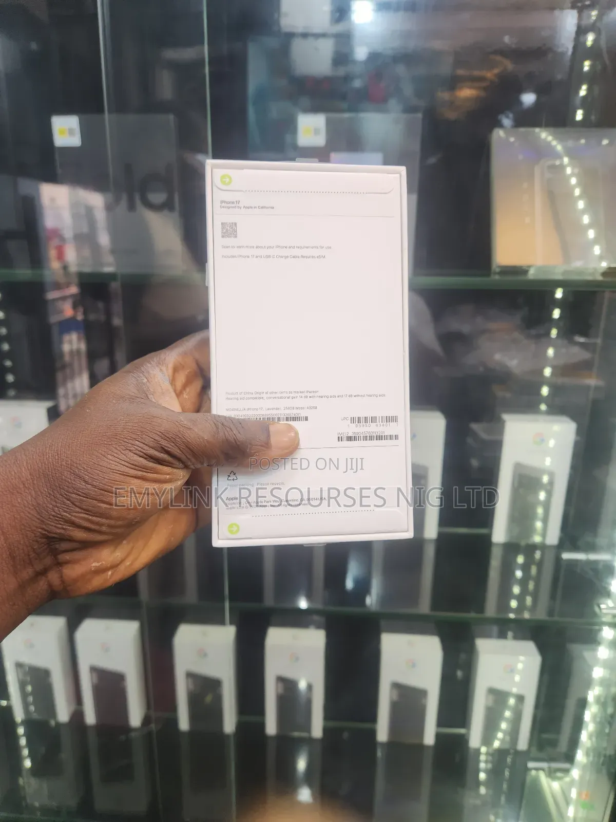 New Apple iPhone 17 256 GB Purple