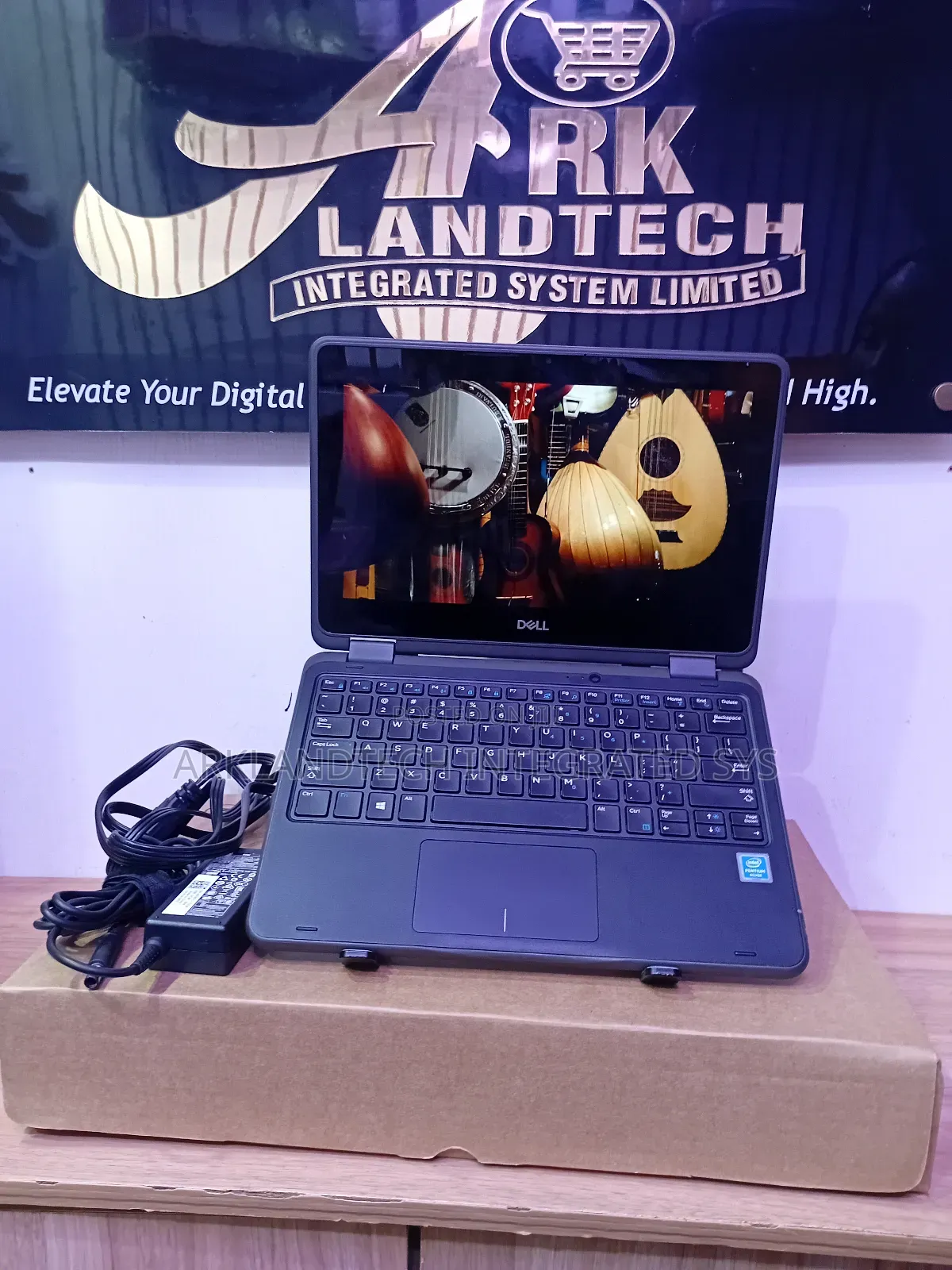 Laptop Dell Latitude 12 7000 8GB Intel Pentium SSD 256GB