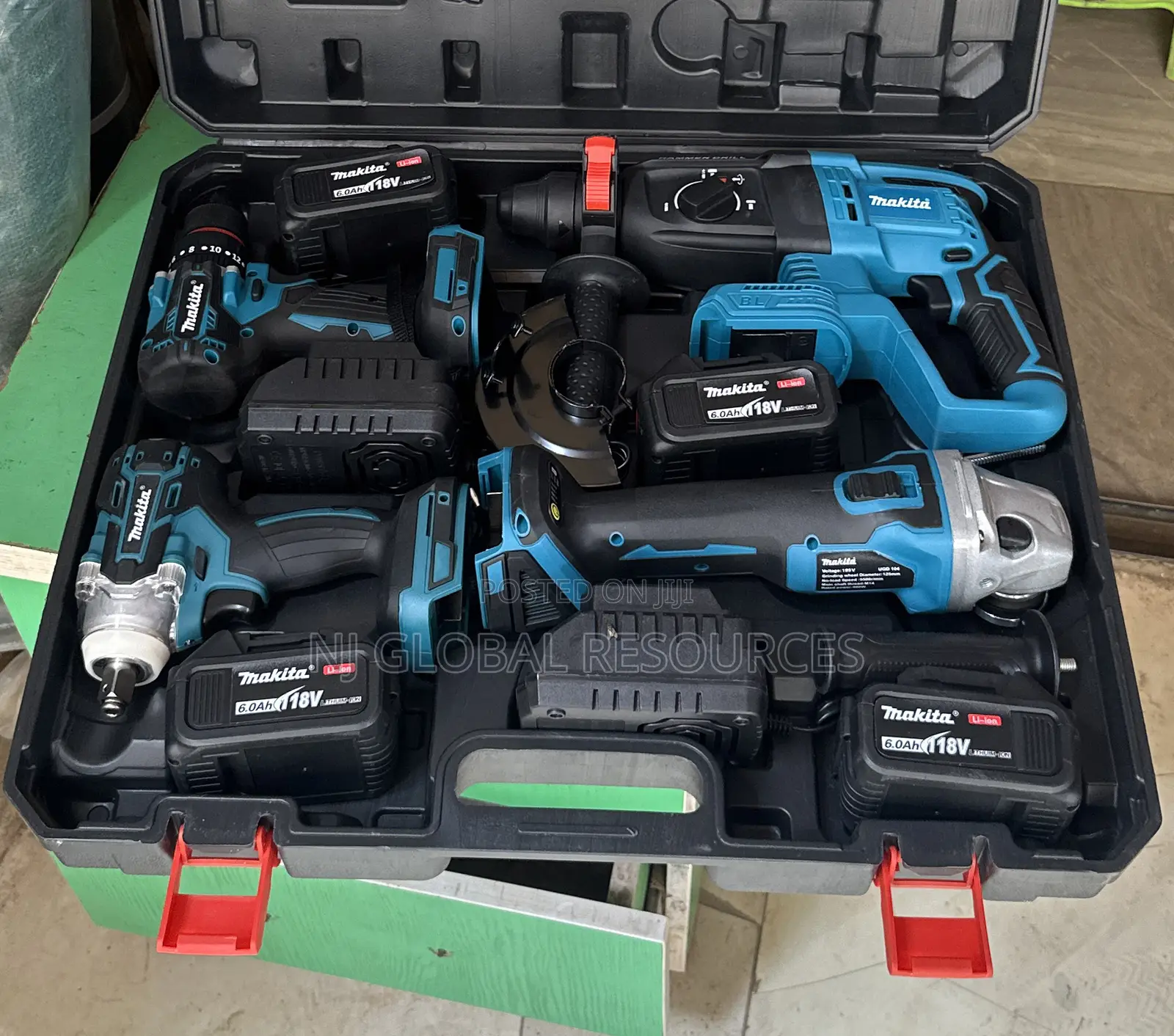 4 in 1 Makita Cordless Machine Combo Kits