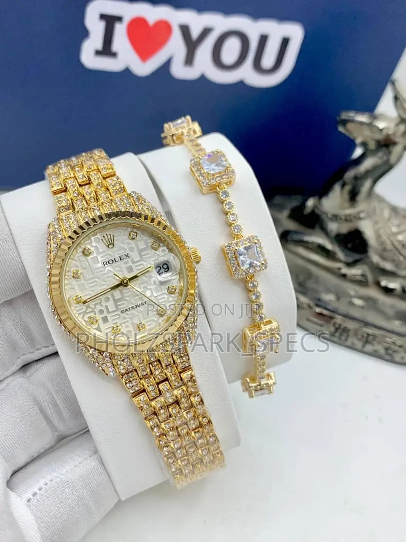 Wristwatch and Bracelet