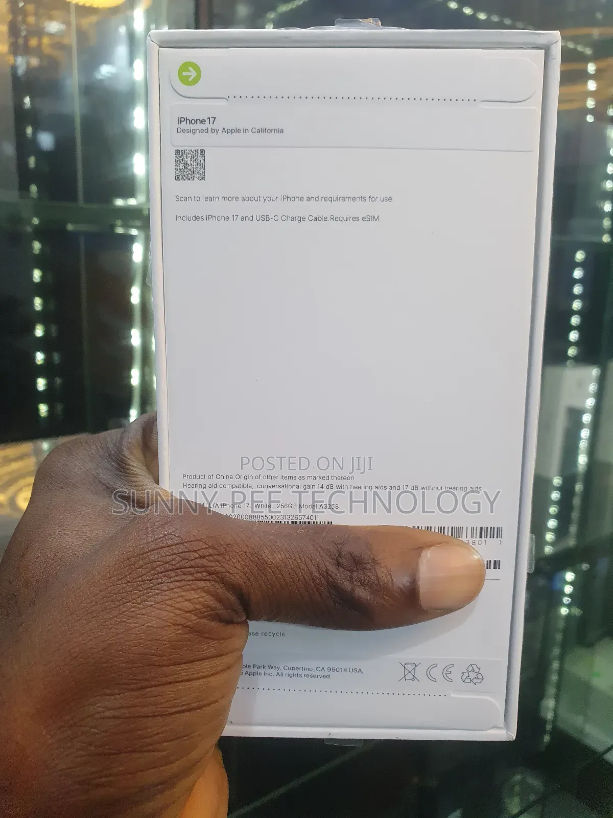 New Apple iPhone 17 256 GB White