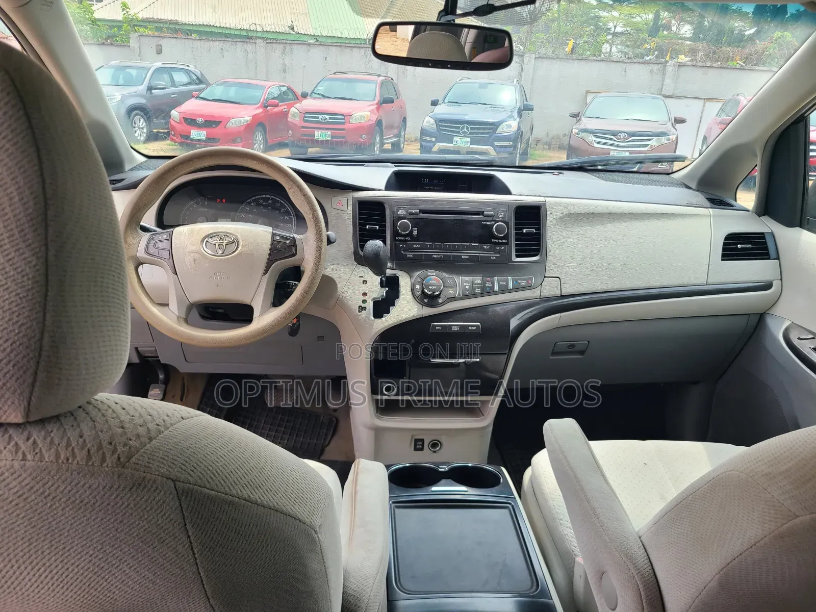 Toyota Sienna L FWD 7 Passenger 2013 Gray