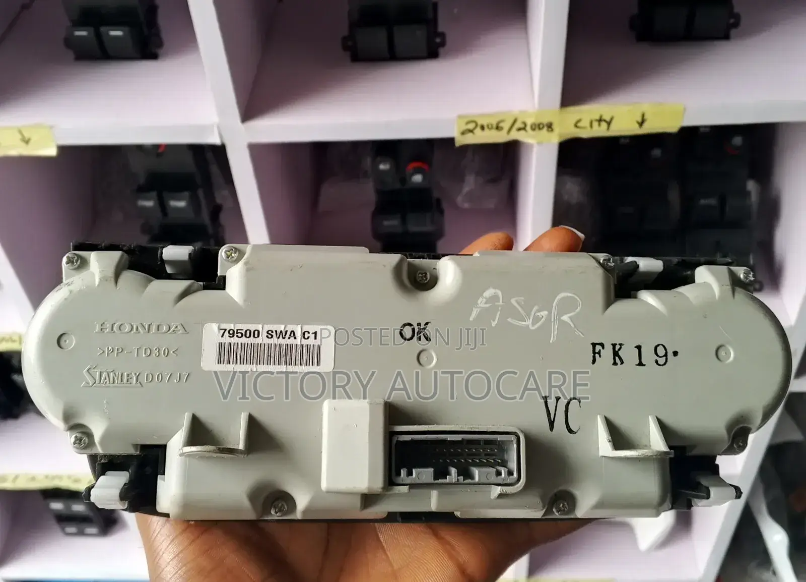 AC Control Panel Casing 2007,2008,2009 Honda CRV