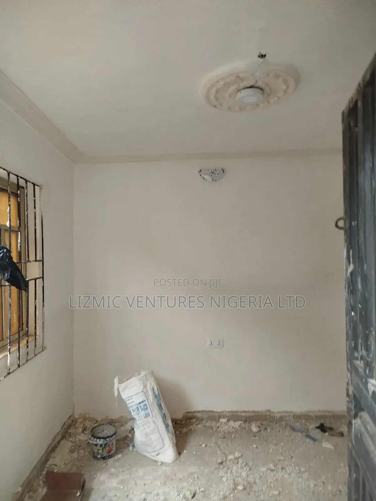1bdrm Bedsitter in Isuti Rd, Igando / Ikotun/Igando for rent