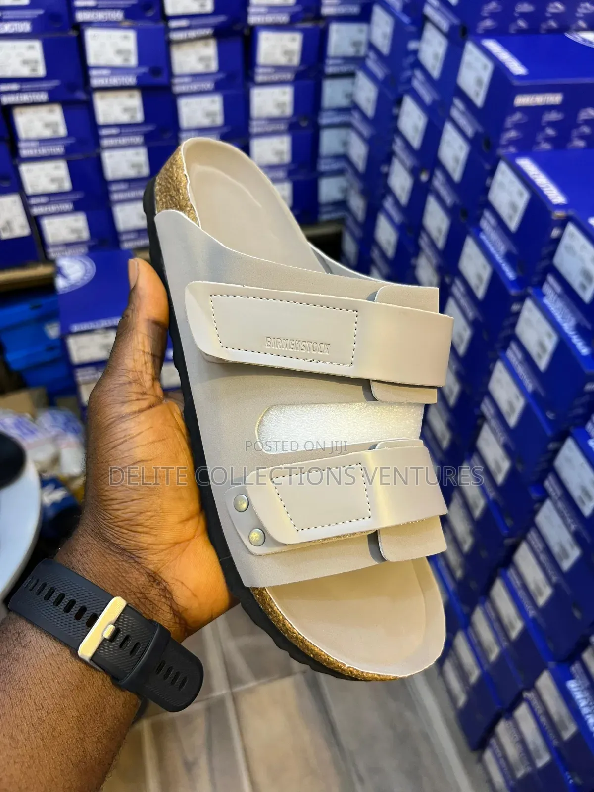 Birkenstock Available in Store 
Size 40 - 47
*Best Quality