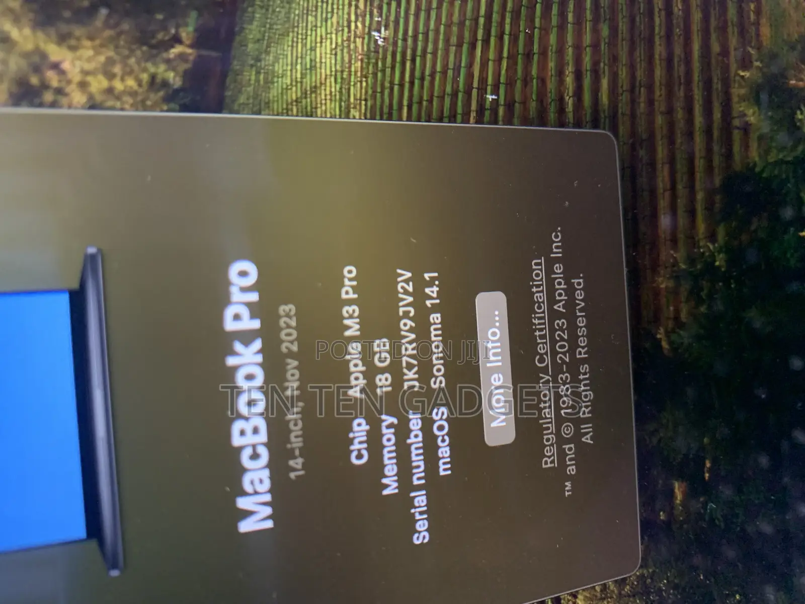 Laptop Apple MacBook Pro 2023 M3 Pro 18GB Apple M3 SSD 512GB