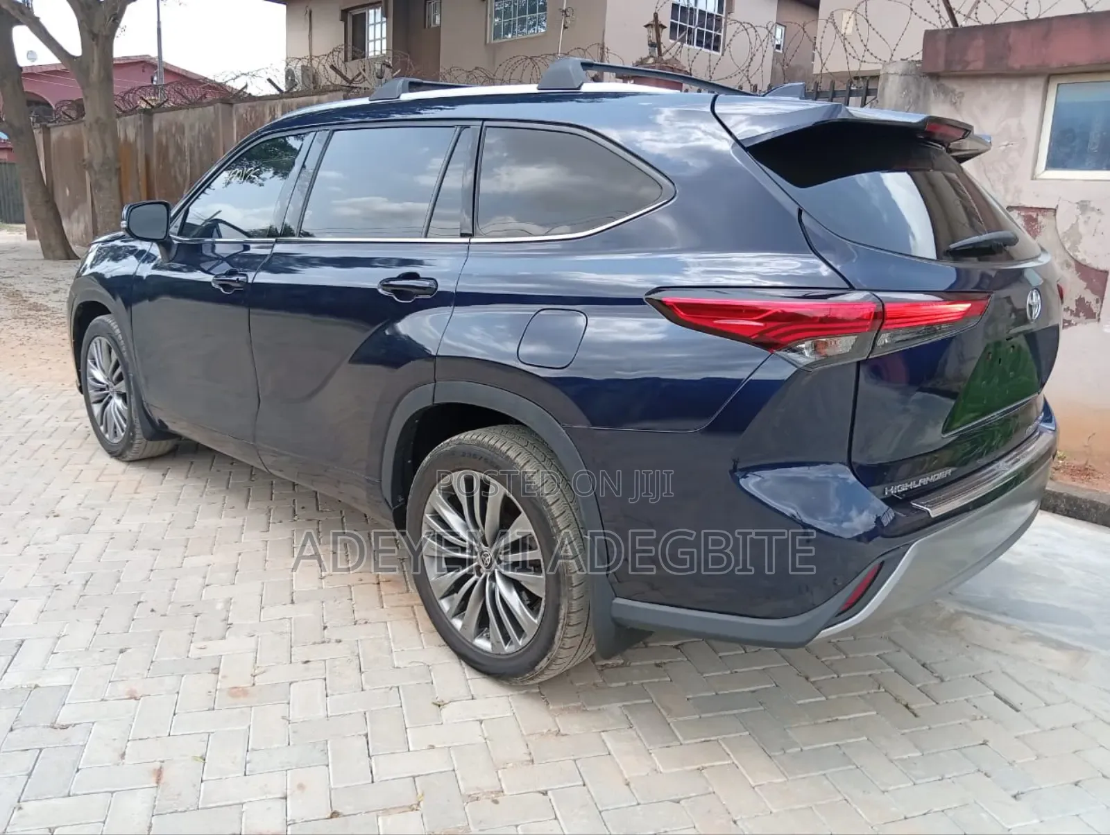 Toyota Highlander Platinum AWD 2020 Blue