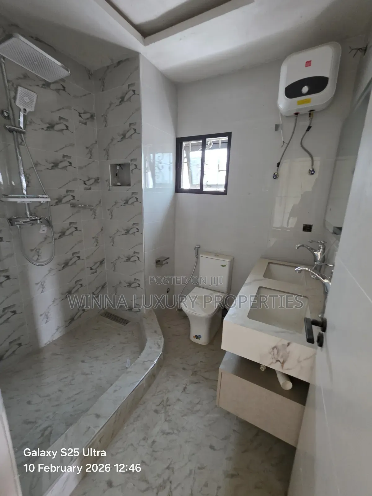 4bdrm Townhouse/Terrace in Wuse Zone 3 for Sale