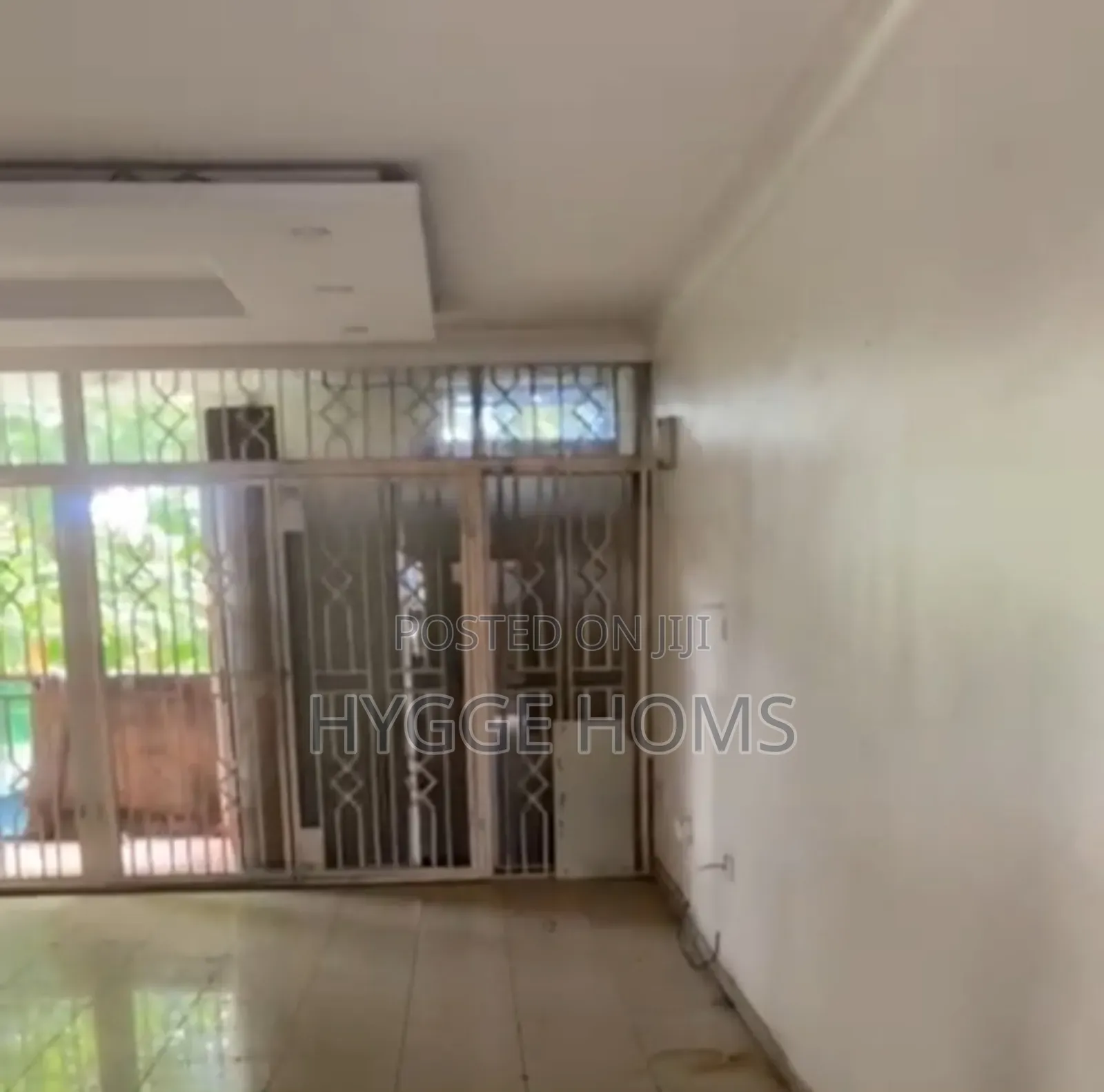 4bdrm Apartment in 1004 Estate Victoria for rent